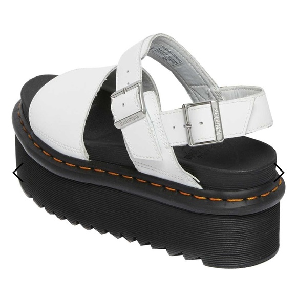 Dr. Martens Women’s Voss Quad Sandal - Picture 4 of 8